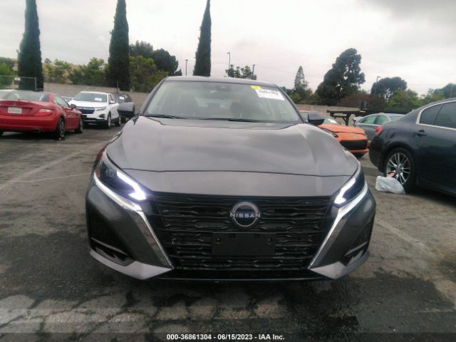 1N4BL4DV1PN353587 Nissan Altima Sv Fwd
