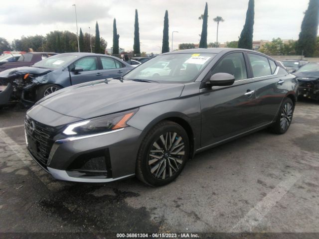 1N4BL4DV1PN353587 Nissan Altima Sv Fwd