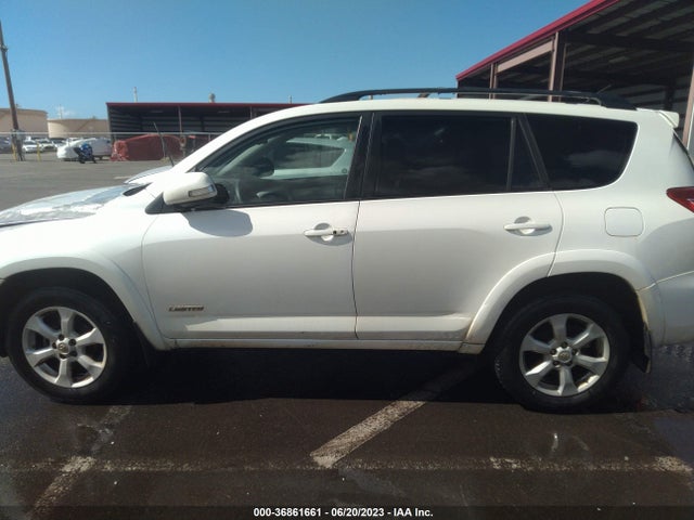 2009 TOYOTA RAV4 LTD VIN: JTMBF31V295003632