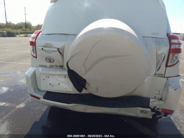 2009 TOYOTA RAV4 LTD VIN: JTMBF31V295003632