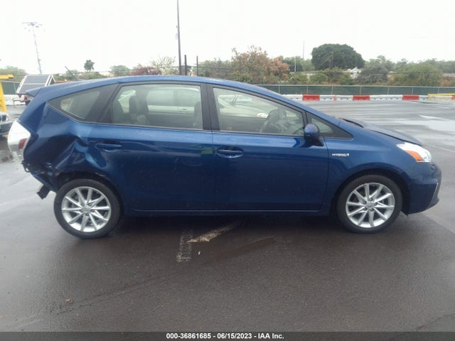 Toyota Prius V Two/three/five 2014 JTDZN3EUXEJ007240 Image 13