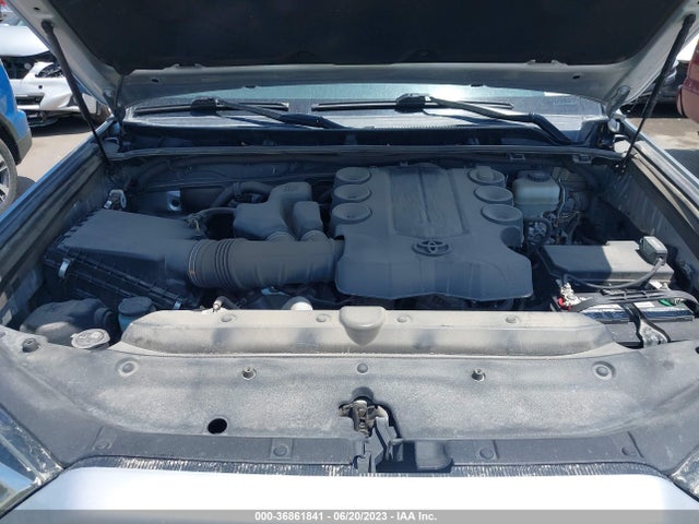Toyota 4RUNNER SR5 2018 JTEBU5JR6J5517343 Image 15