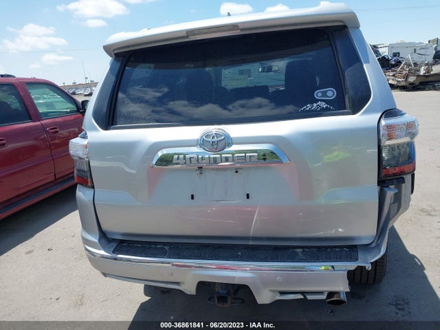 Toyota 4RUNNER SR5 2018 JTEBU5JR6J5517343 Image 7