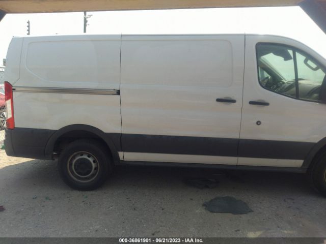 1FTYR1YM4GKB56191 Ford TRANSIT CARGO VAN