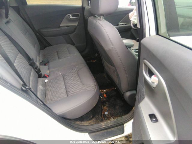 KNDCB3LC1H5098856 KIA NIRO LX