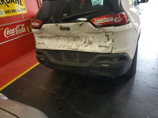 1C4PJMCX1JD532170 Jeep Cherokee Latitude