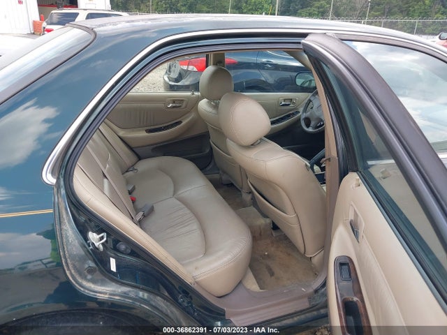 2000 HONDA ACCORD SDN EX W/LEATHER VIN: 1HGCG1653YA091788