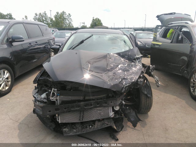 2016 FORD FOCUS SE VIN: 1FADP3F29GL368568
