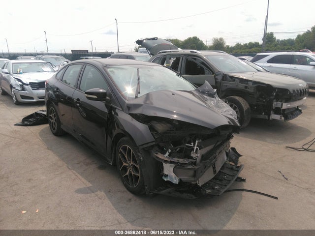 2016 FORD FOCUS SE VIN: 1FADP3F29GL368568