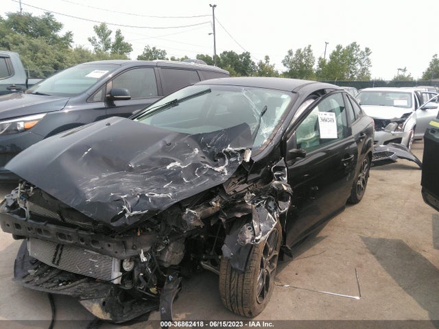 2016 FORD FOCUS SE VIN: 1FADP3F29GL368568