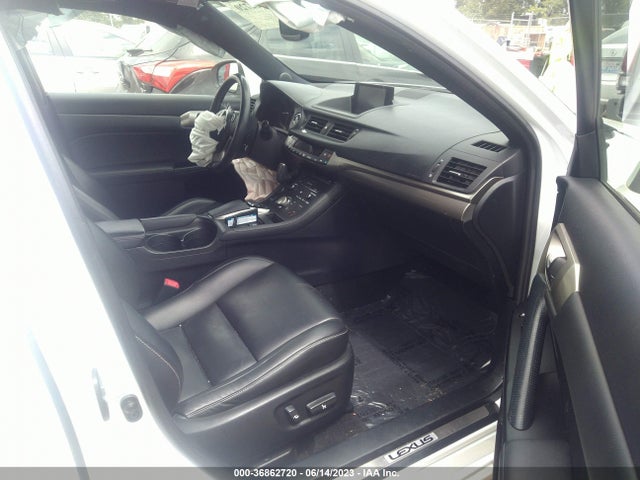 JTHKD5BH4F2210934 Lexus Ct 200h Hybrid
