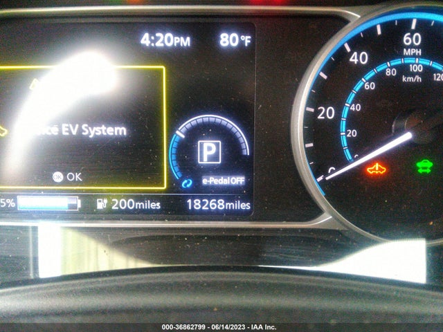2021 Nissan Leaf, VIN: 1N4BZ1DV1MC556144