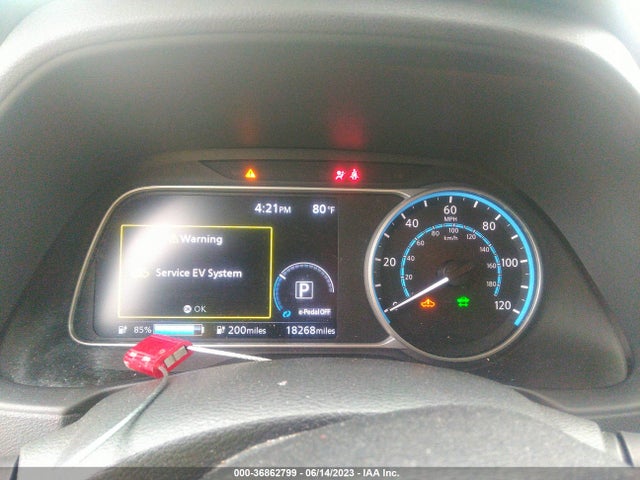 2021 Nissan Leaf, VIN: 1N4BZ1DV1MC556144