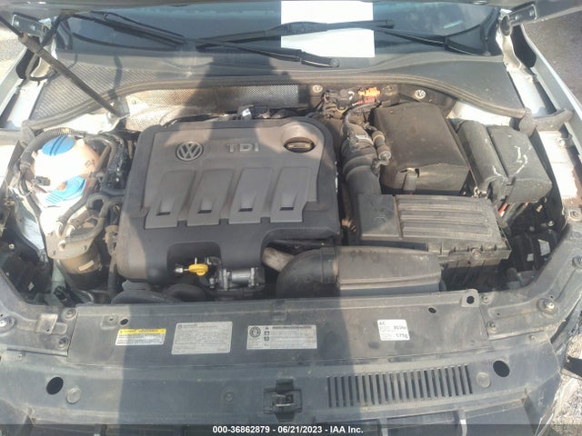 1VWCN7A3XEC044428 Volkswagen Passat Tdi Sel Premium