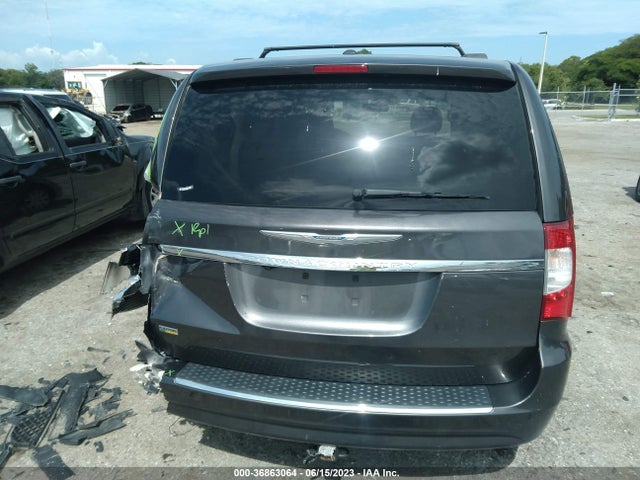 2C4RC1BG3GR157942 Chrysler Town & Country Touring