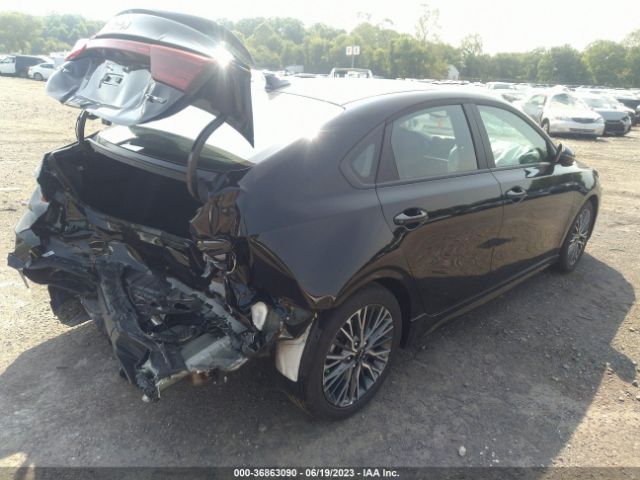 3KPF54AD7PE546140 KIA Forte Gt-line