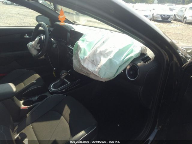 3KPF54AD7PE546140 KIA Forte Gt-line