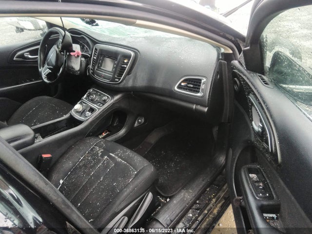 Chrysler 200 Limited 2015 1C3CCCAB6FN715189 Image 5