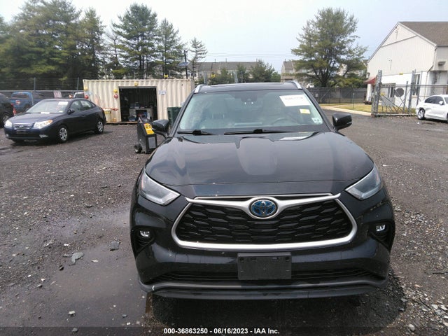 2021 TOYOTA HIGHLANDER HYBRID XLE VIN: 5TDHARAH2MS012081