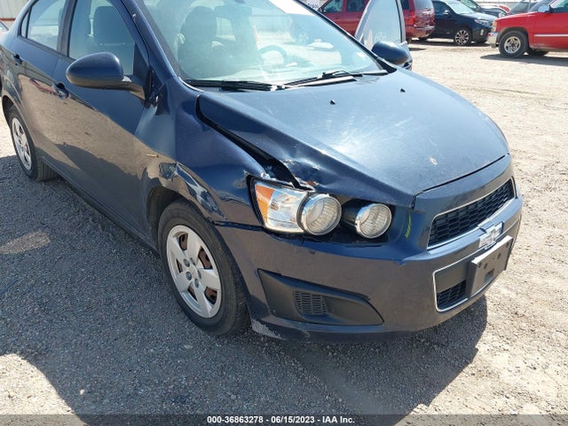 Chevrolet SONIC LS 2016 1G1JA5SH8G4104331 Image 12