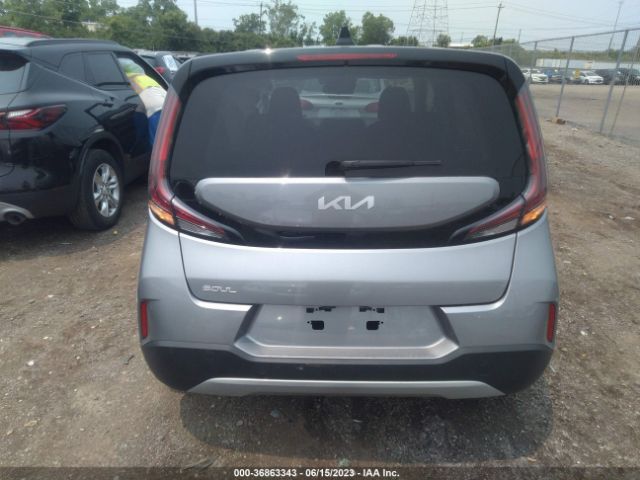 KNDJ23AU5P7865873 KIA SOUL LX