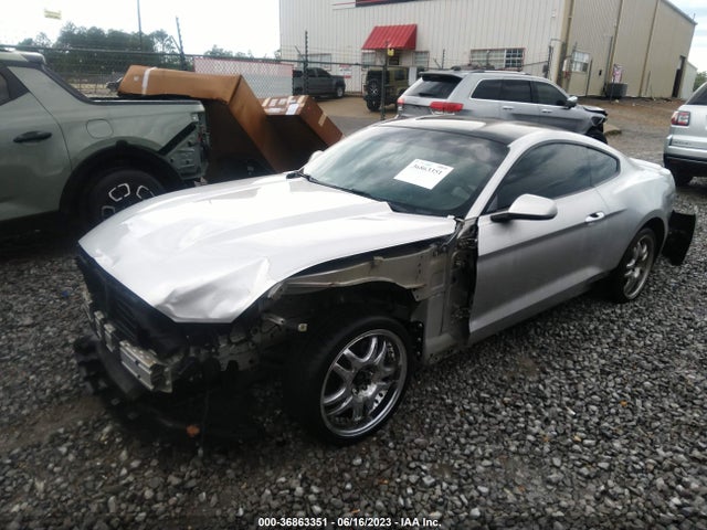 Ford Mustang Ecoboost 2016 1FA6P8THXG5240682 Image 2