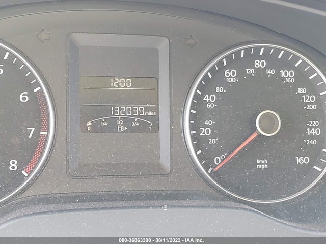 3VWL17AJ2EM409063 Volkswagen Jetta Sedan Sel