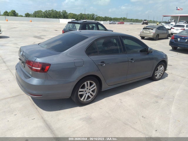3VW2B7AJ1JM247574 Volkswagen Jetta 1.4t S