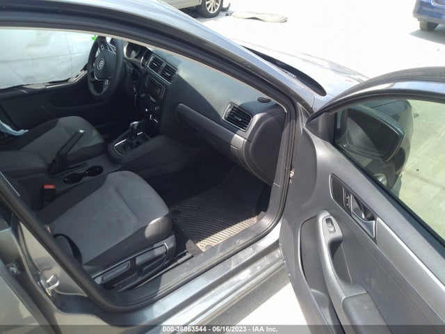 3VW2B7AJ1JM247574 Volkswagen Jetta 1.4t S
