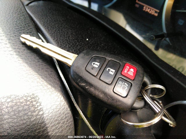 Toyota Highlander Le 2017 5TDBZRFH2HS451679 Image 3