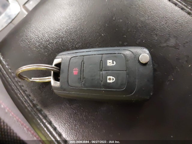 2017 CHEVROLET EQUINOX LS VIN: 2GNFLEEK8H6258401