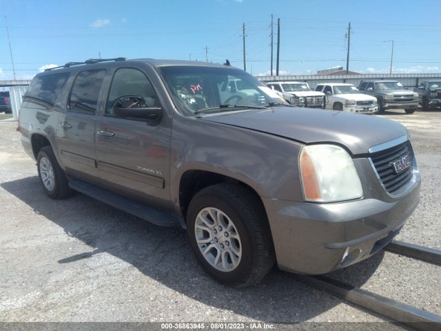36863945 :رقم المزاد ، 1GKS1KE07BR100674 vin ، 2011 Gmc Yukon Xl Slt مزاد بيع