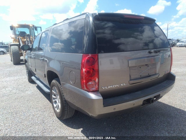 36863945 :رقم المزاد ، 1GKS1KE07BR100674 vin ، 2011 Gmc Yukon Xl Slt مزاد بيع