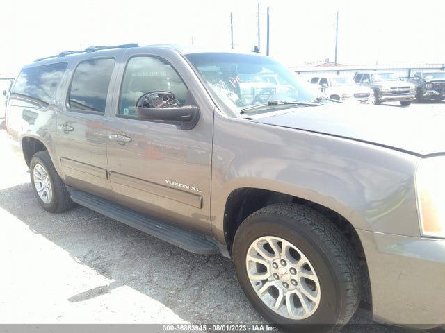 36863945 :رقم المزاد ، 1GKS1KE07BR100674 vin ، 2011 Gmc Yukon Xl Slt مزاد بيع