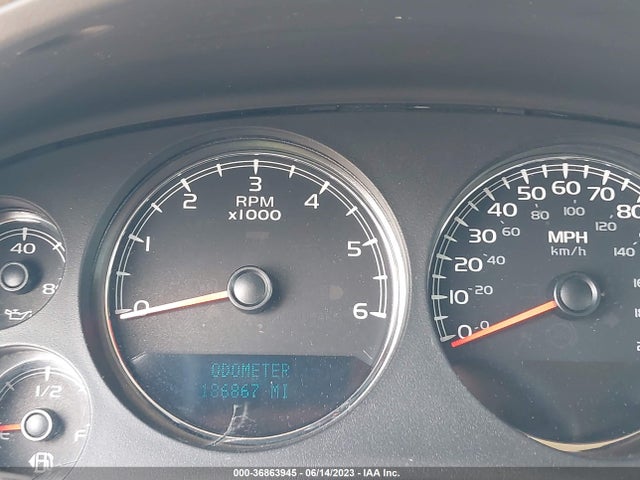 36863945 :رقم المزاد ، 1GKS1KE07BR100674 vin ، 2011 Gmc Yukon Xl Slt مزاد بيع