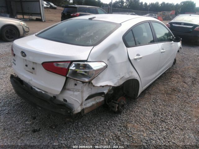 KNAFX4A68G5561766 KIA FORTE LX