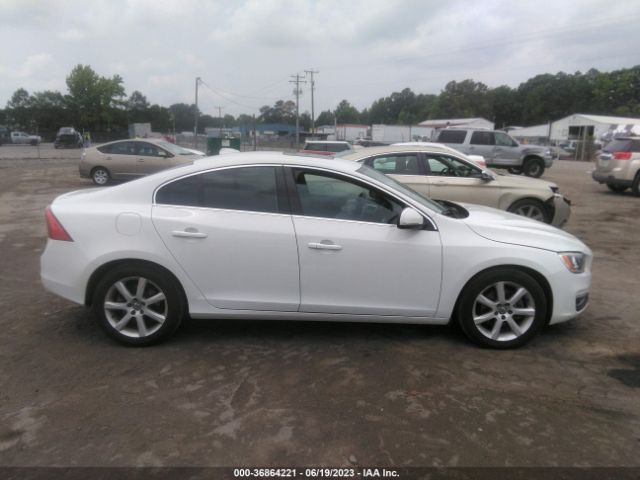 YV126MFK6G2393325 Volvo S60 T5 Drive-e Premier