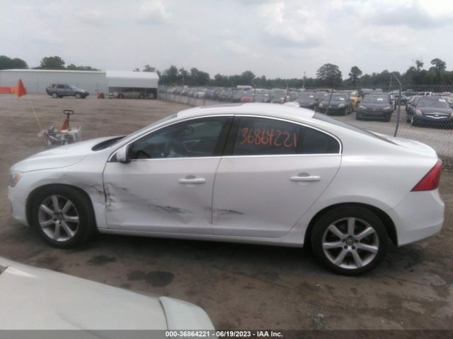YV126MFK6G2393325 Volvo S60 T5 Drive-e Premier