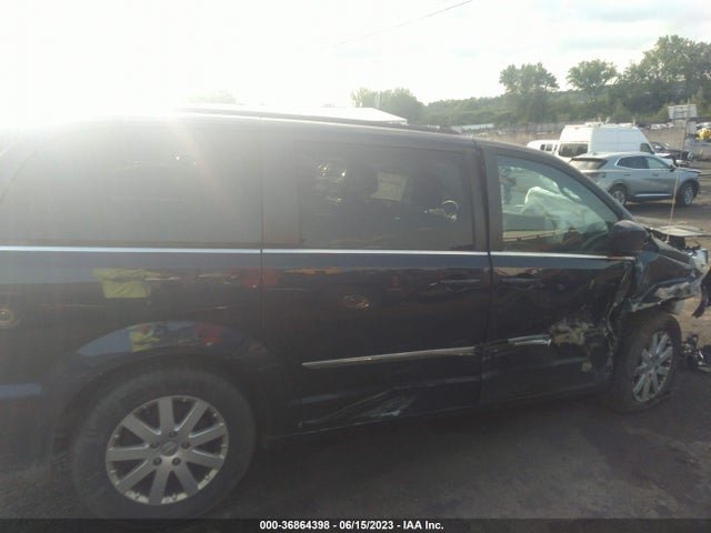 2C4RC1BG5GR198394 Chrysler Town & Country Touring