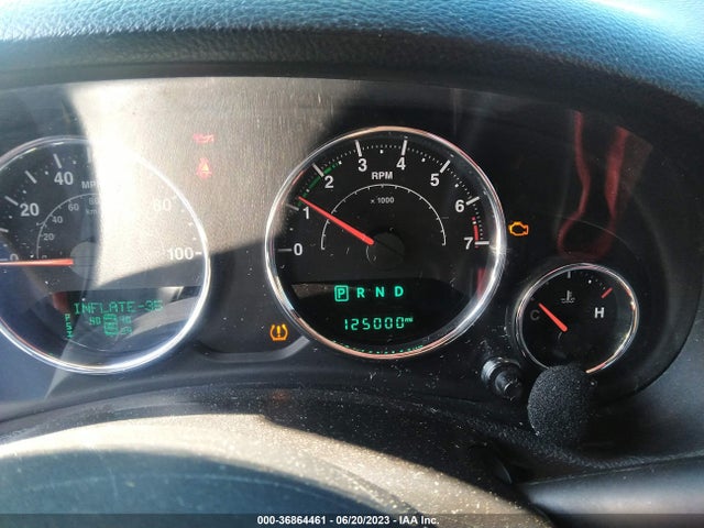 2015 JEEP WRANGLER UNLIMITED SPORT VIN: 1C4BJWDG3FL520295