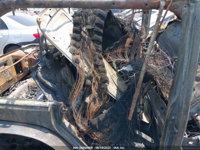1C4BJWDG6HL642944 Jeep Wrangler Unlimited Sport