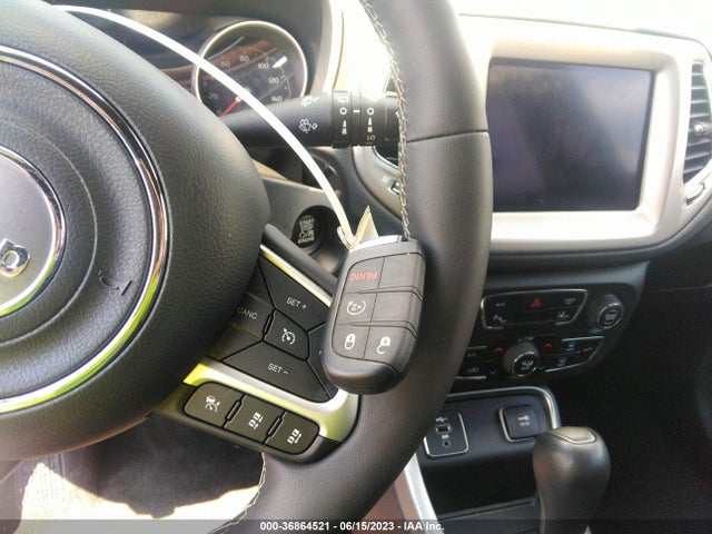 3C4NJCEB5MT519522 Jeep Compass 80th Anniversary Fwd