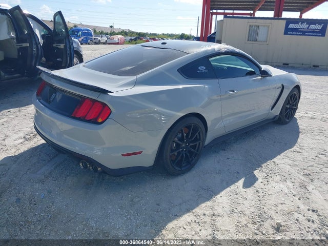 2017 Ford Mustang, VIN: 1FA6P8JZ3H5524233
