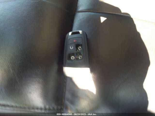 1G4GB5G34GF170810 Buick Lacrosse Leather