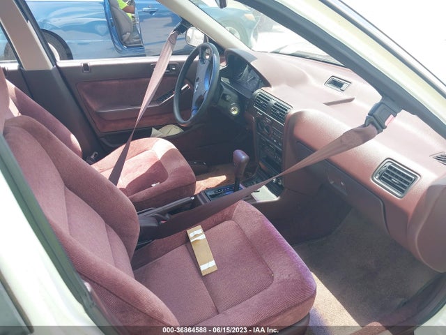 1990 HONDA ACCORD LX/EX VIN: 1HGCB7653LA089890