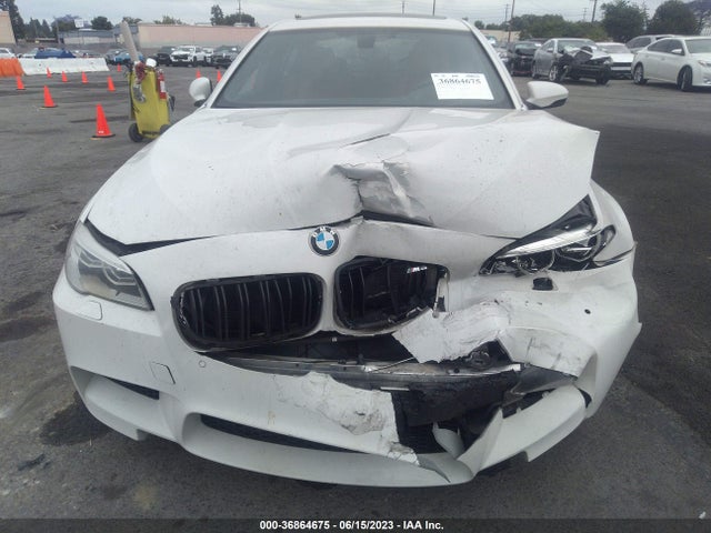 2014 BMW M5, VIN: WBSFV9C5XED593981