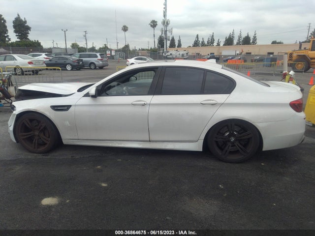 2014 BMW M5, VIN: WBSFV9C5XED593981