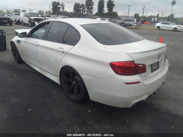 2014 BMW M5, VIN: WBSFV9C5XED593981