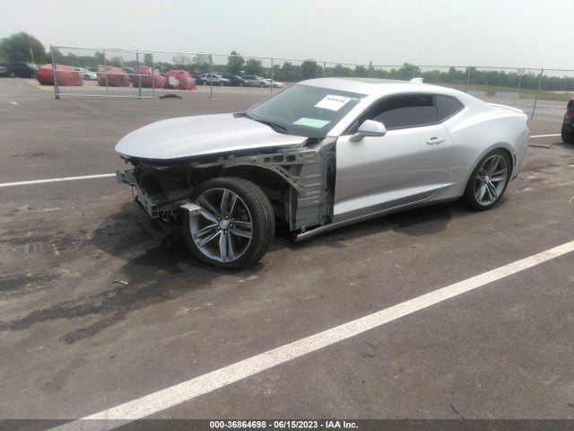 Chevrolet Camaro 1lt 2018 1G1FB1RS4J0120599 Image 2