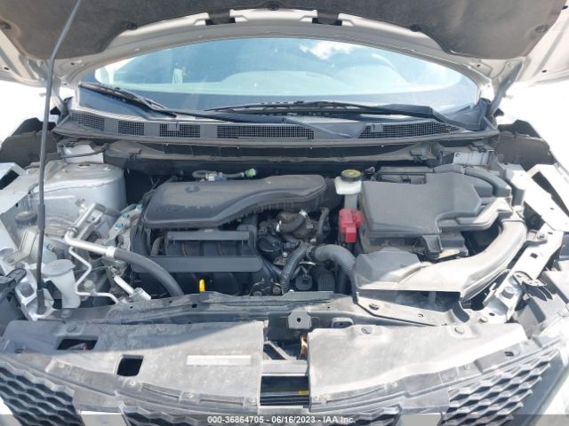 JN1BJ1CR0HW133083 Nissan Rogue Sport S